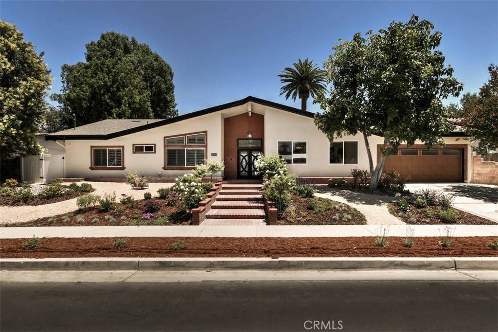 5124 Boda PL, Woodland Hills, CA 91367