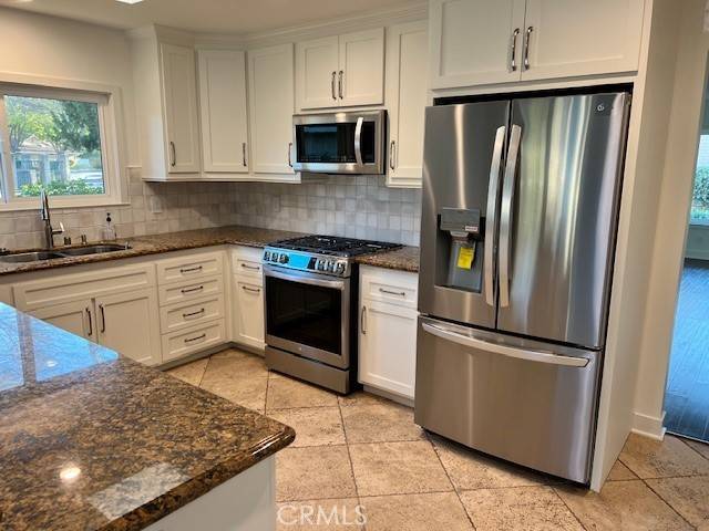 Westlake Village, CA 91361,2106 Portola LN