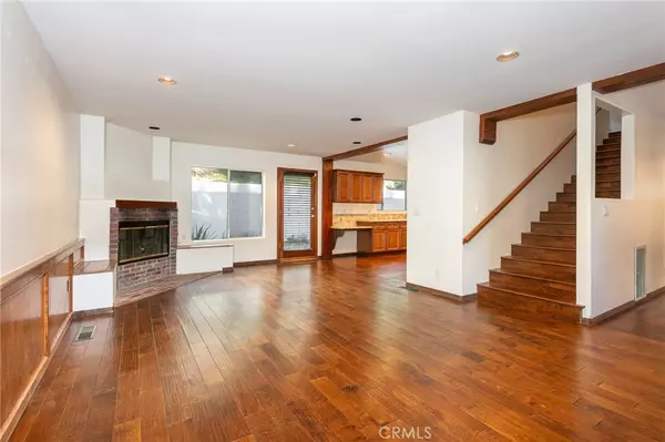 Woodland Hills, CA 91364,21429 Rios ST