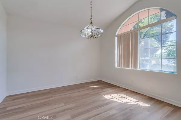 Woodland Hills, CA 91367,6243 Fallbrook AVE