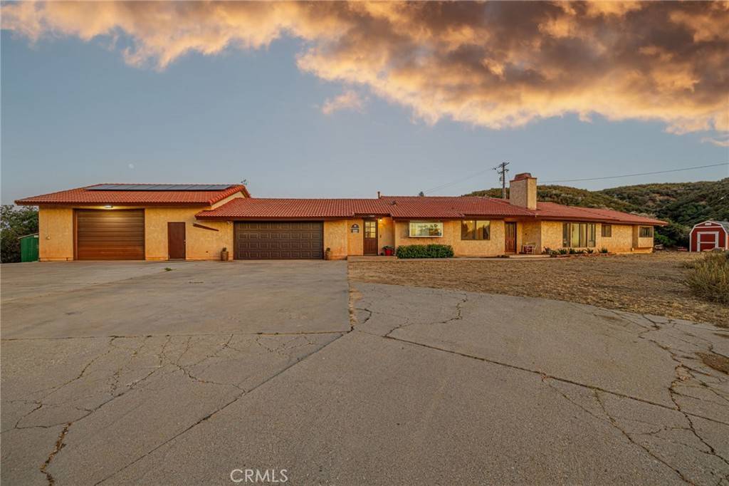 Lake Hughes, CA 93532,14320 Kiptree DR