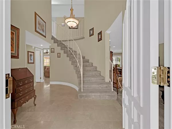 Agoura Hills, CA 91301,28702 Eagleton ST