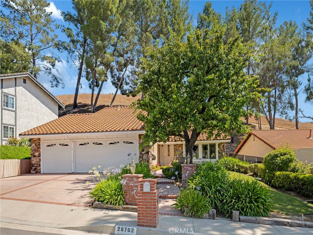 28702 Eagleton ST, Agoura Hills, CA 91301