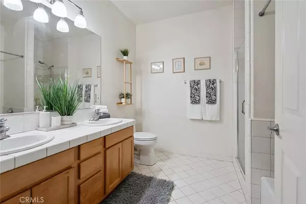 Northridge, CA 91325,9610 Zelzah AVE #105