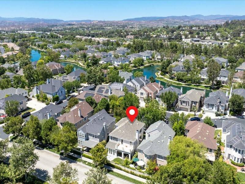 Valencia, CA 91355,23808 Bayview CT