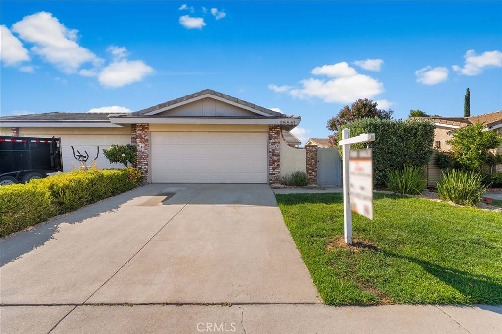 25561 Alicante DR, Valencia, CA 91355