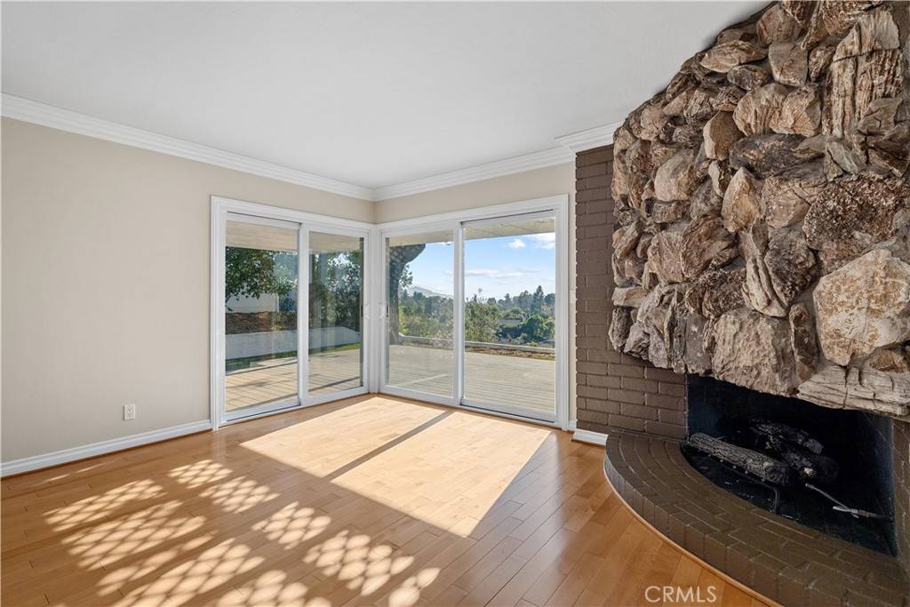 Thousand Oaks, CA 91362,949 Falmouth ST