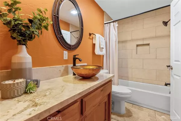 Tehachapi, CA 93561,23309 Tak CT