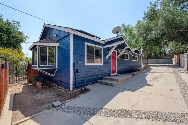 23950 Los Rosas ST, West Hills, CA 91304