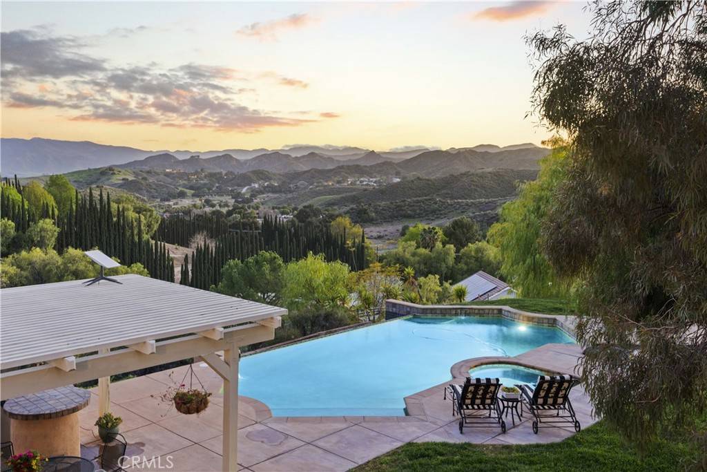 Castaic, CA 91384,30470 Sloan Canyon RD