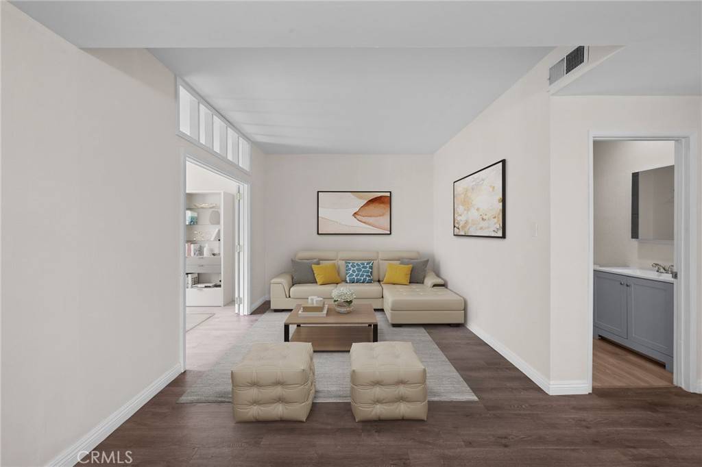 West Hollywood, CA 90069,1228 N La Cienega BLVD #105