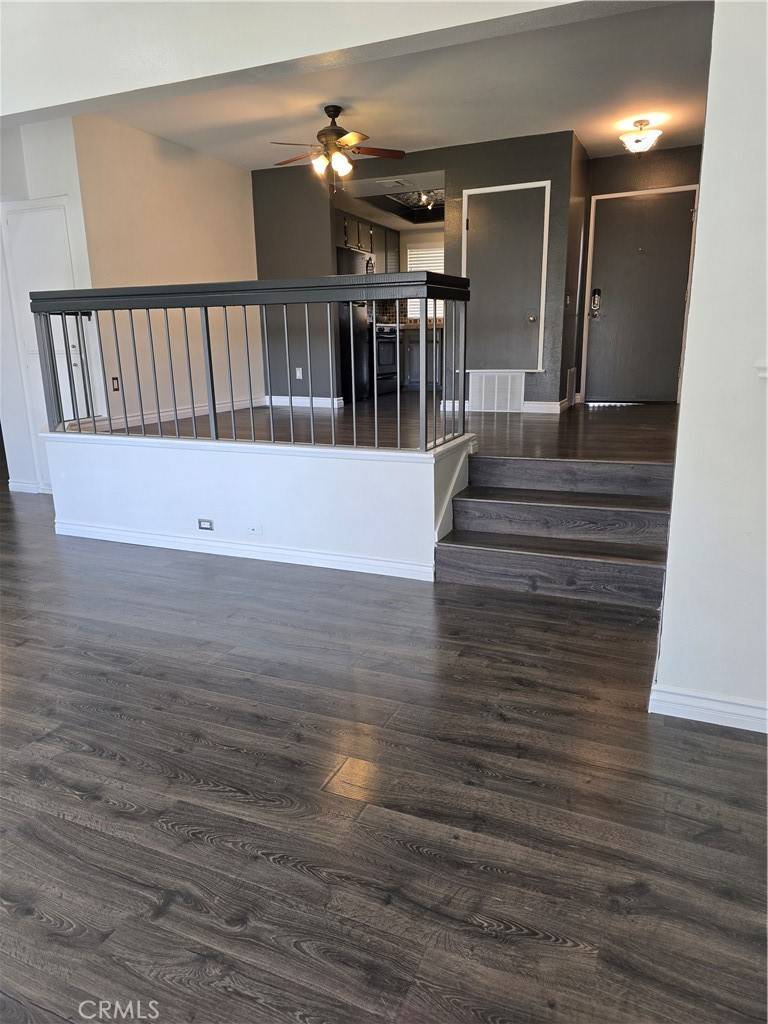 Simi Valley, CA 93063,3306 Darby ST #404
