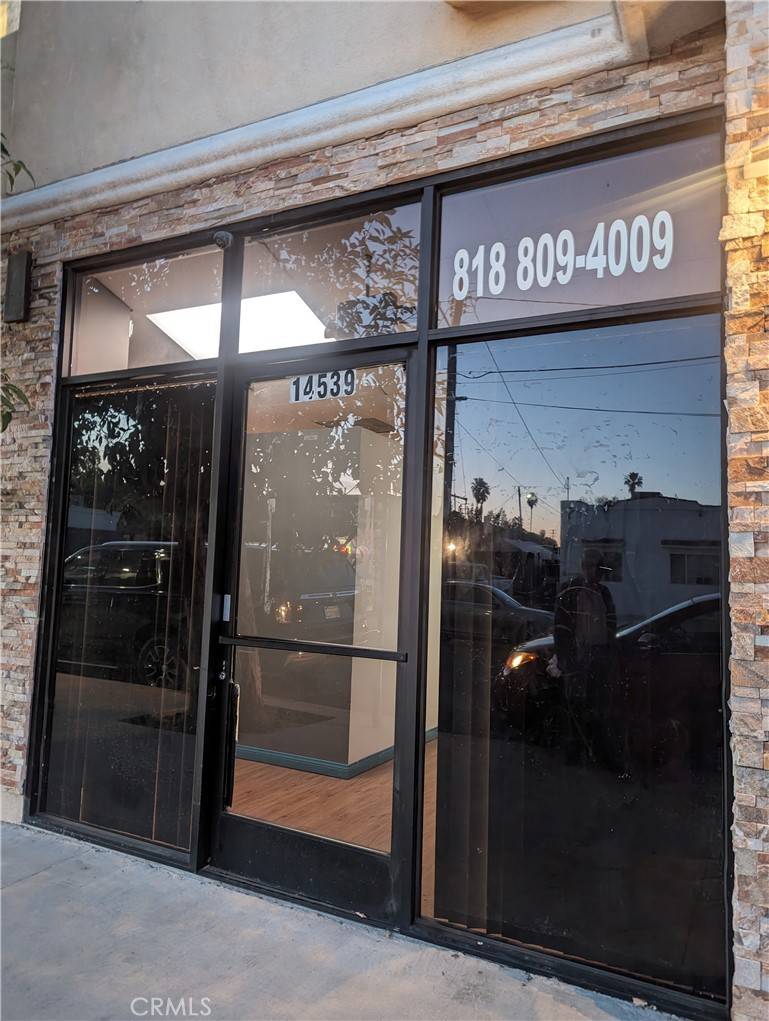 14539 Archwood ST, Van Nuys, CA 91405
