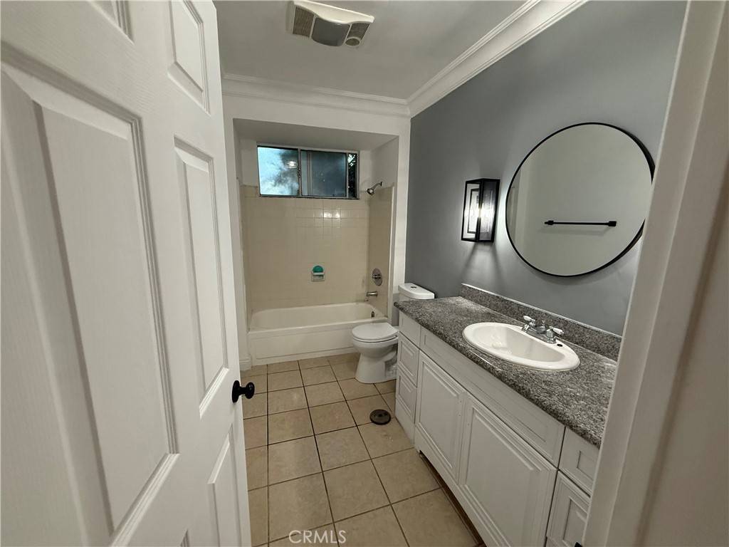 West Hollywood, CA 90069,9031 Phyllis AVE #6