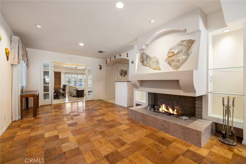 Porter Ranch, CA 91326,18409 Los Alimos ST