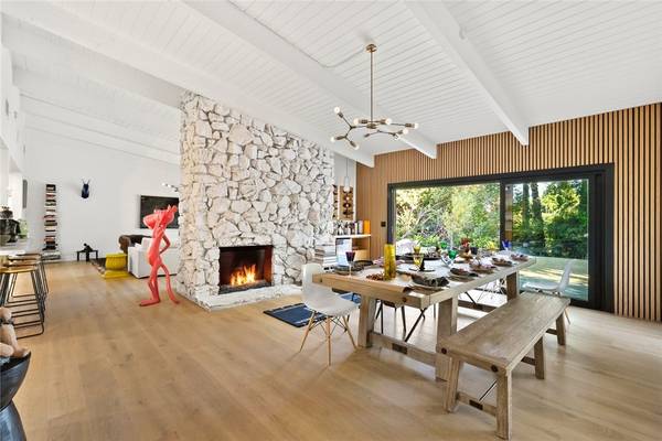 5700 El Canon AVE, Woodland Hills, CA 91367