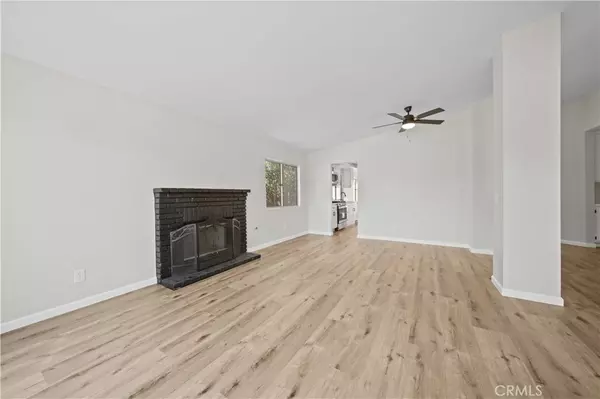Lancaster, CA 93535,43906 Broadwater AVE