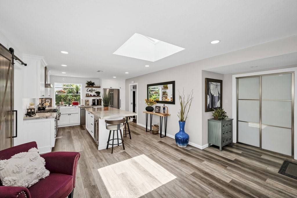 Seal Beach, CA 90740,1005 Driftwood AVE