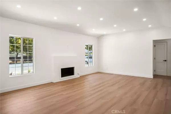 Valley Village, CA 91602,4702 Kraft AVE