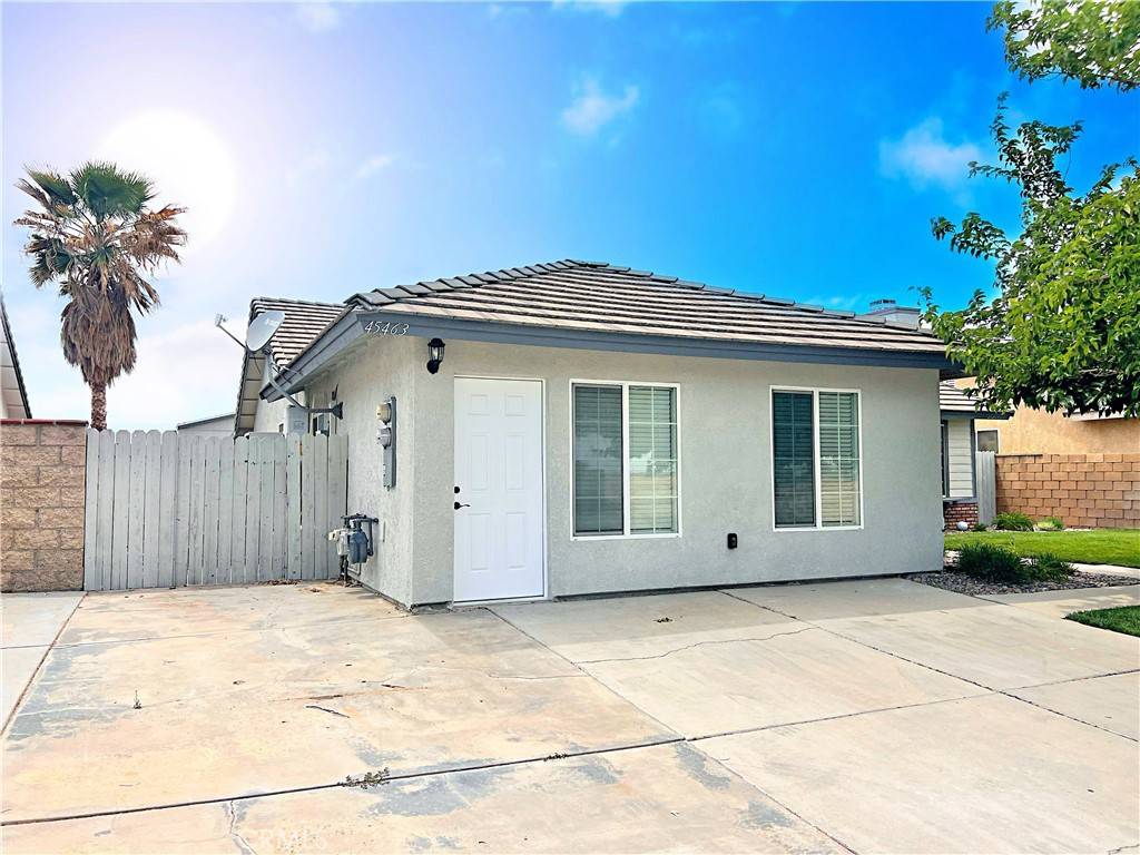 45463 17th ST E, Lancaster, CA 93535