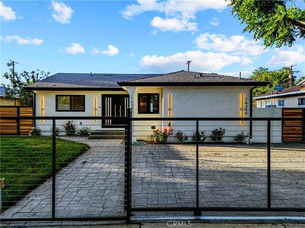 16245 1/2 Chatsworth ST, Granada Hills, CA 91344