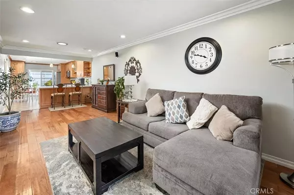 Newhall, CA 91321,18912 Circle Of The Oaks