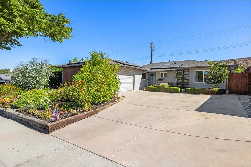 19837 Larbert ST, Canyon Country, CA 91351