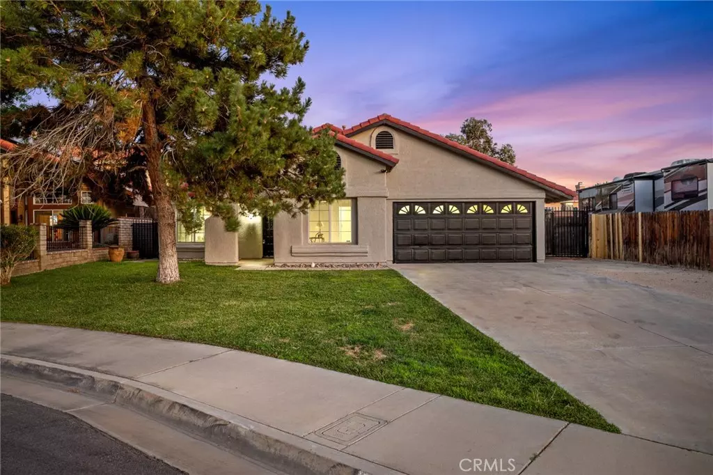 Palmdale, CA 93550,2628 E Avenue Q14