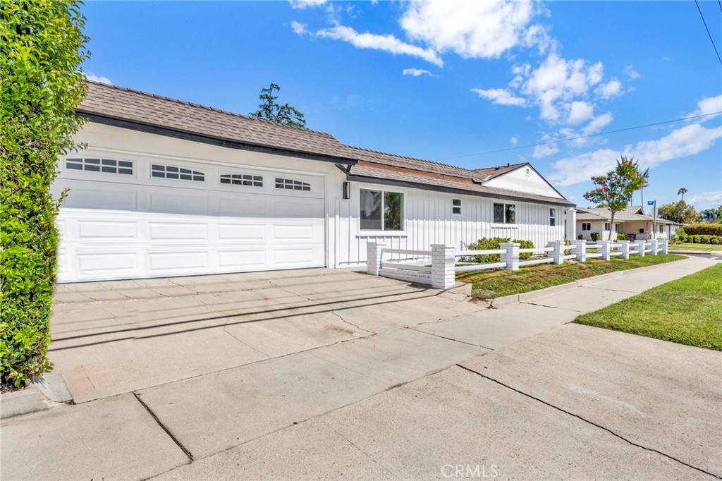 Van Nuys, CA 91401,14259 Hatteras ST