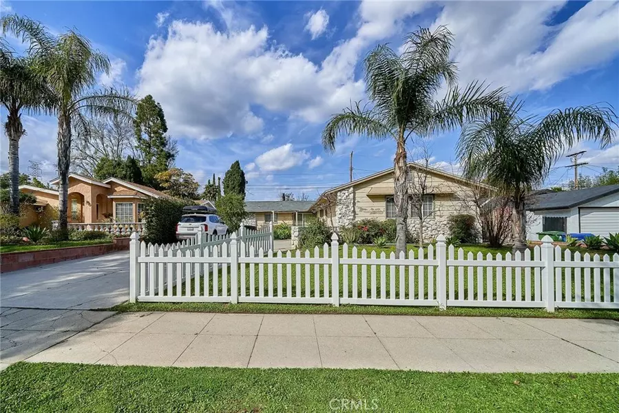 17167 Index ST, Granada Hills, CA 91344