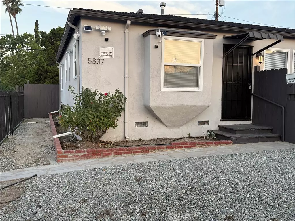 North Hollywood, CA 91601,5837 Vineland AVE