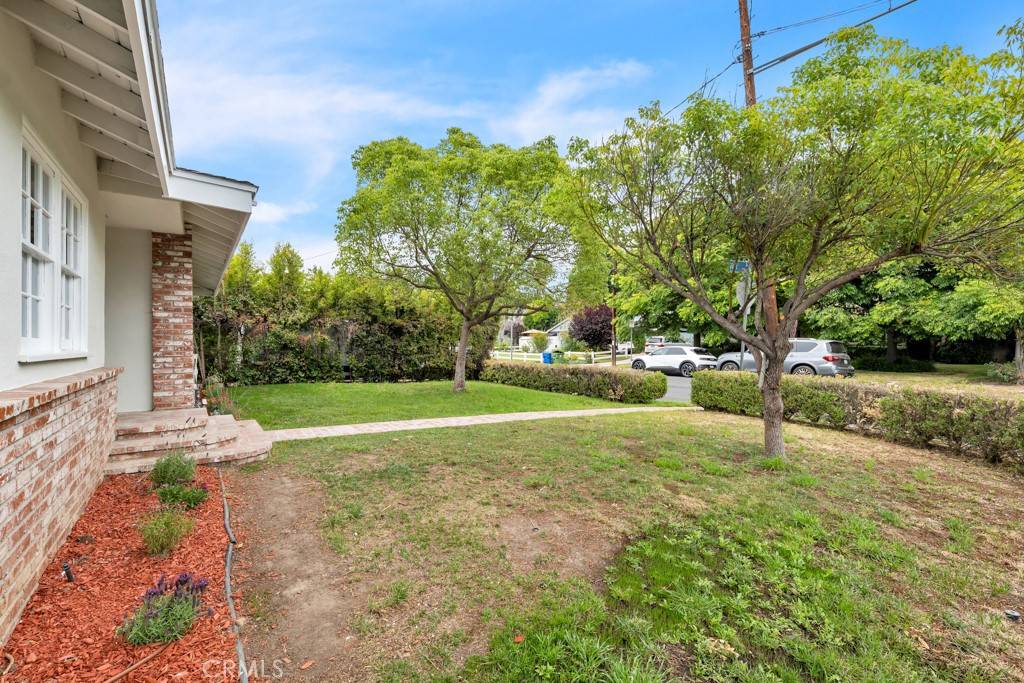 Van Nuys, CA 91406,7005 Orion AVE