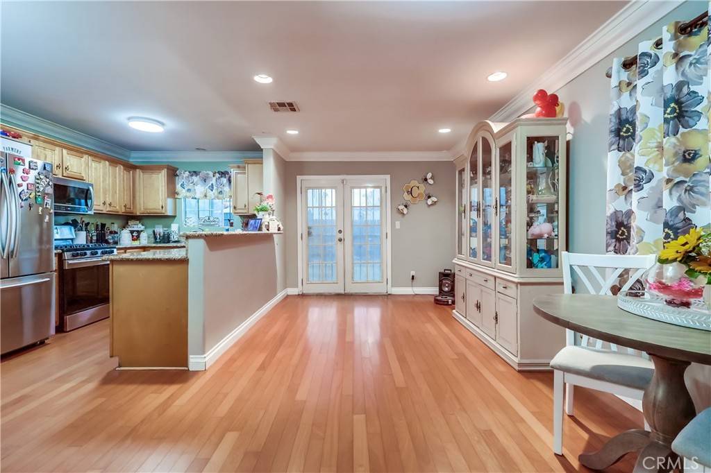 Lynwood, CA 90262,2975 Fernwood AVE
