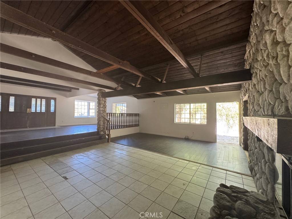 Castaic, CA 91384,28869 Paradise RD