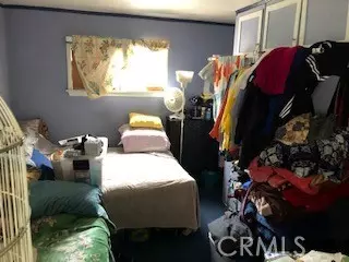 South Gate, CA 90280,9611 Mallison AVE