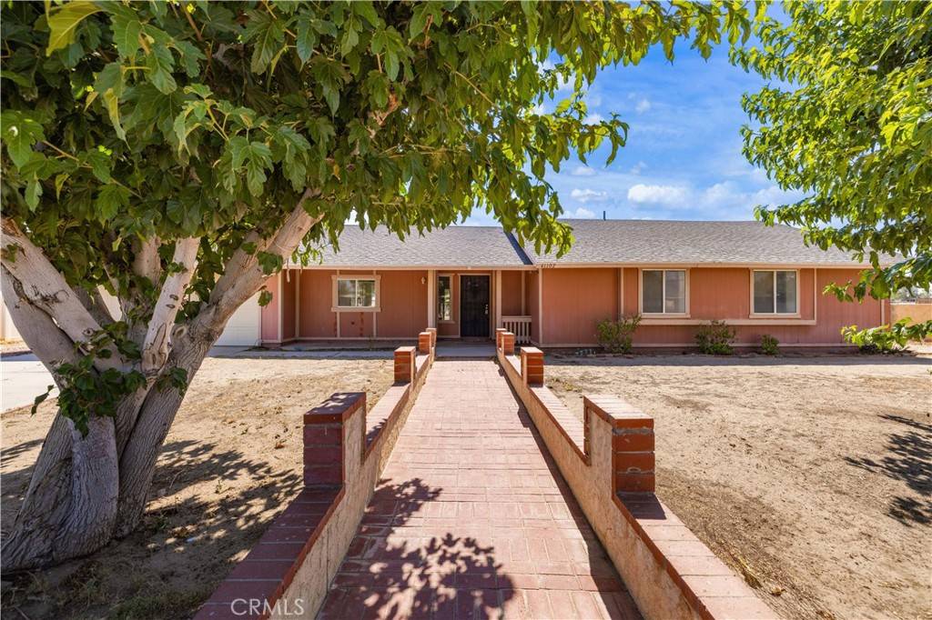 41102 174th ST E, Lancaster, CA 93535