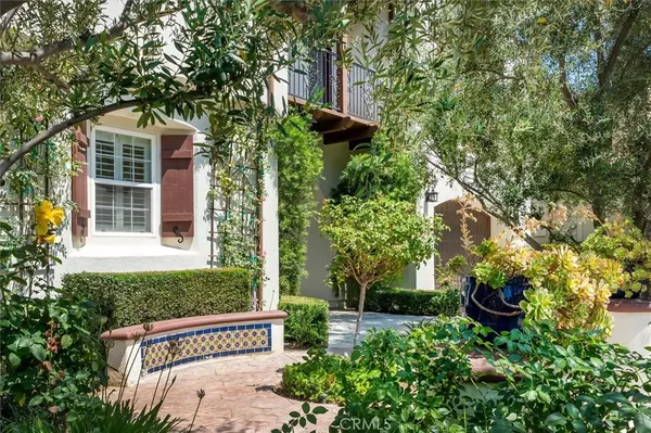 Valencia, CA 91355,24711 Tiburon ST