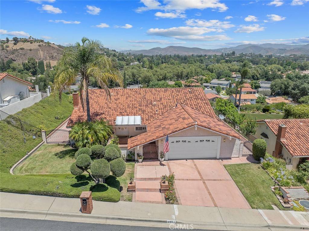 Westlake Village, CA 91361,2039 Channelford RD