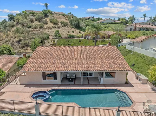 Westlake Village, CA 91361,2039 Channelford RD
