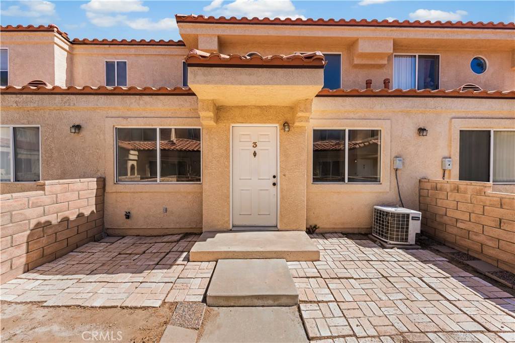 Lancaster, CA 93536,43441 30th ST W #3