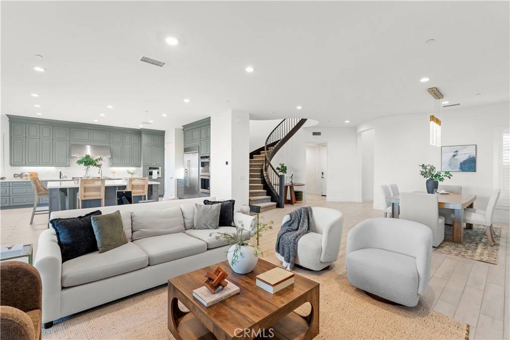 Porter Ranch, CA 91326,20526 W Deer Grass CT