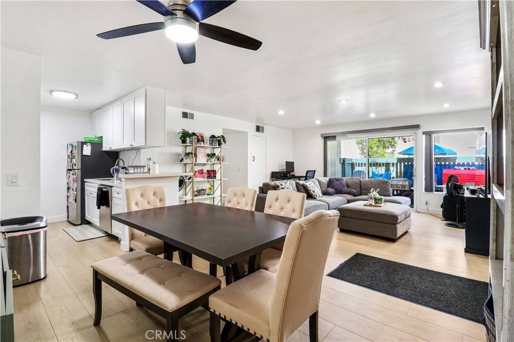 5700 Etiwanda AVE #105, Tarzana, CA 91356