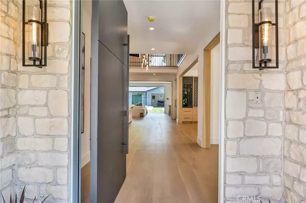 Studio City, CA 91604,11554 Chiquita st