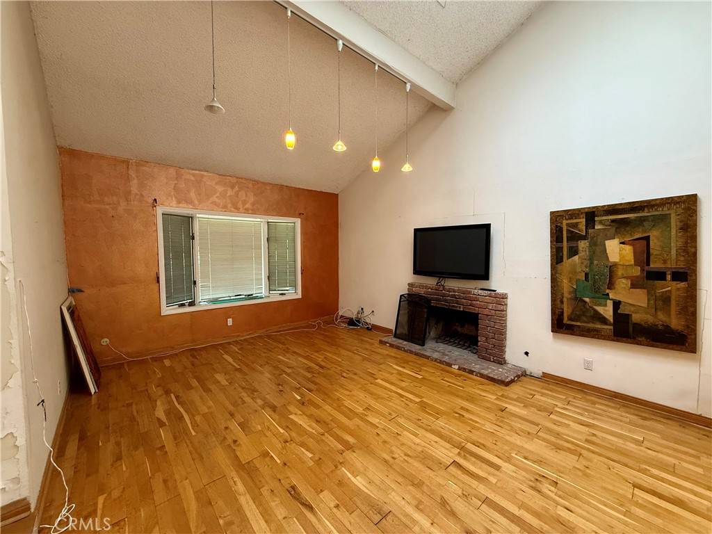 Oak Park, CA 91377,6618 Smoke Tree AVE