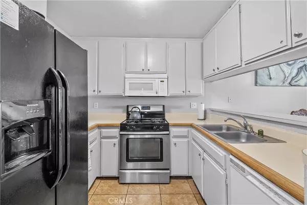Long Beach, CA 90804,1360 Redondo Ave #103