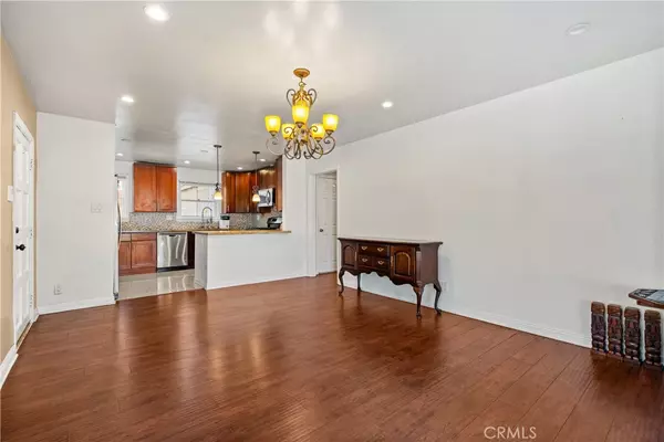 Tujunga, CA 91042,7314 Summitrose ST
