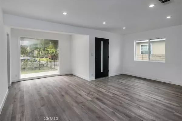 Van Nuys, CA 91405,14701 Covello ST