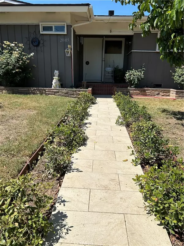 Winnetka, CA 91306,20415 Roscoe BLVD