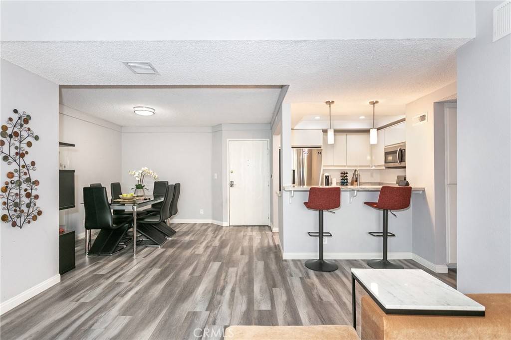 Canoga Park, CA 91304,7800 Topanga Canyon BLVD #324