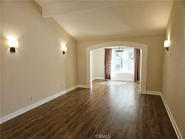 Valencia, CA 91355,26034 Tampico DR